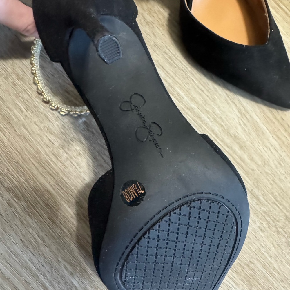Jessica Simpson Black Heels - Picture 6 of 6
